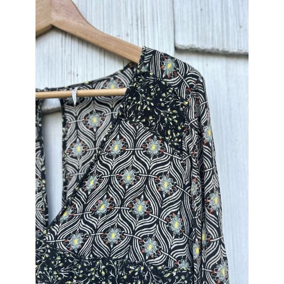 Free People Rolling Hills Peasant Long Bell Sleeve Tunic Top Small - Picture 3 of 8